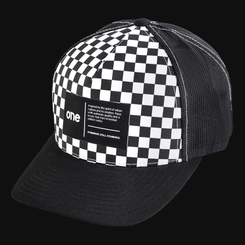 Шапка с козирка Trucker ONE - 01