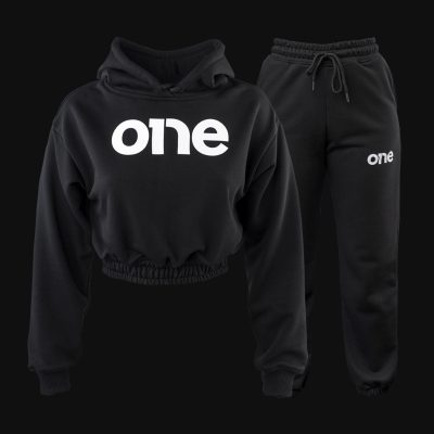Дамски спортен екип Black Classics