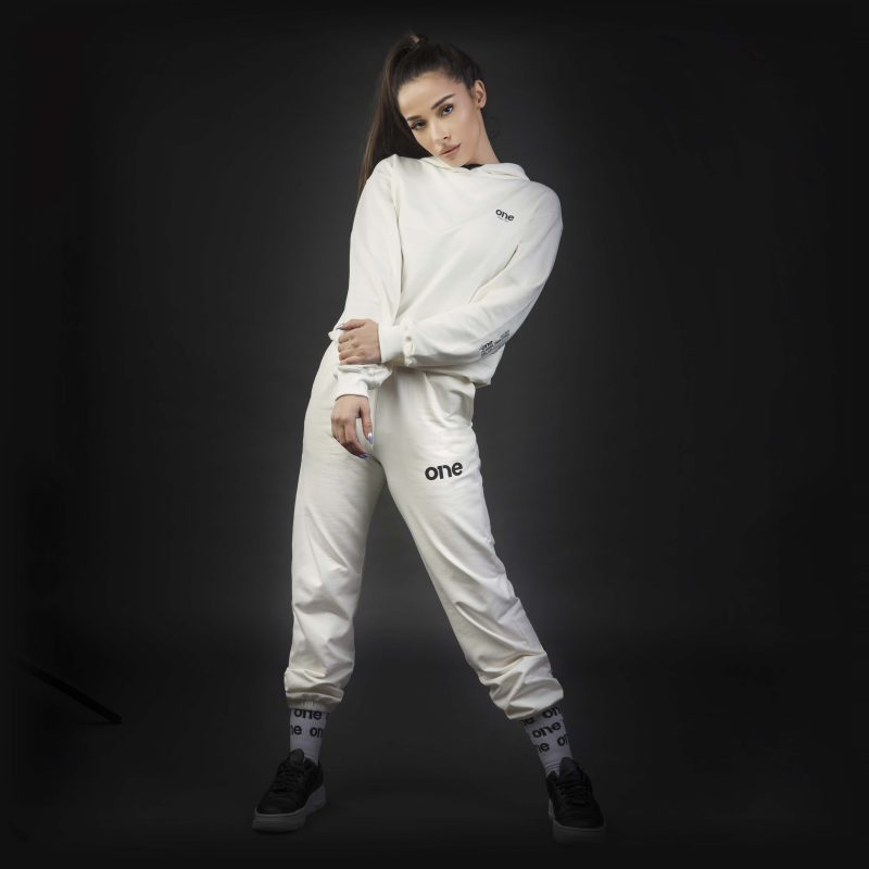 Дамски спортен екип Classics Blvck - 02