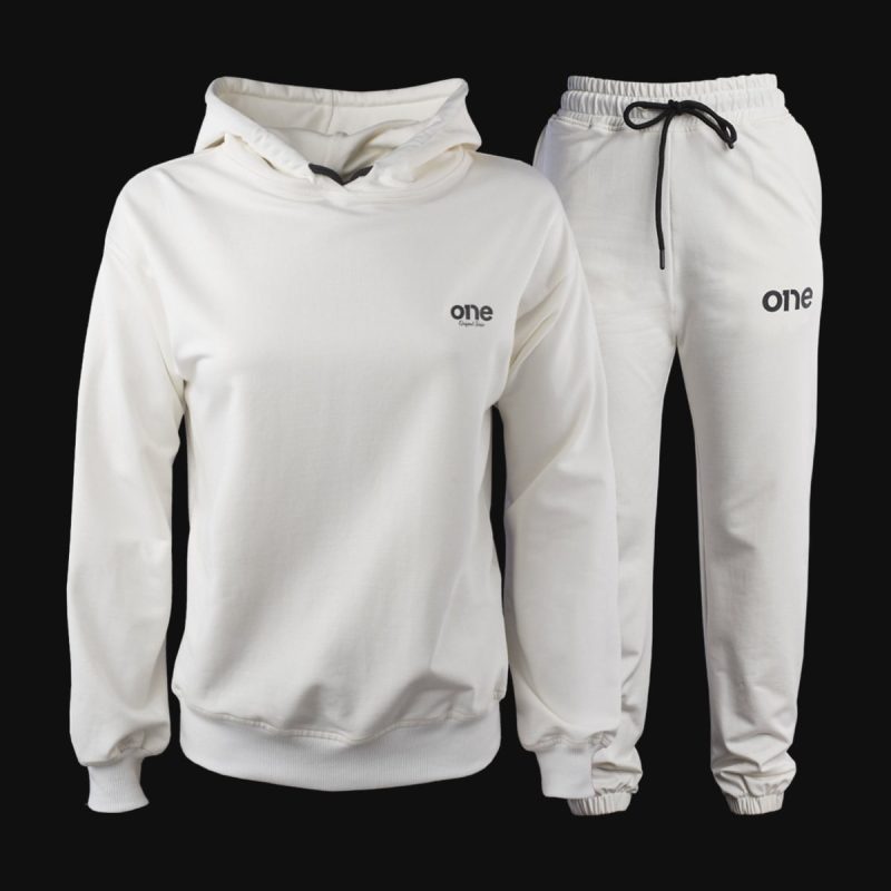 Дамски спортен екип Classics Blvck
