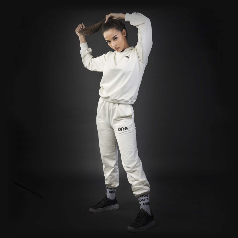 Дамски спортен екип Classics Blvck - 04