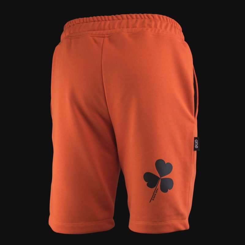 Pantaloni scurți Clover One