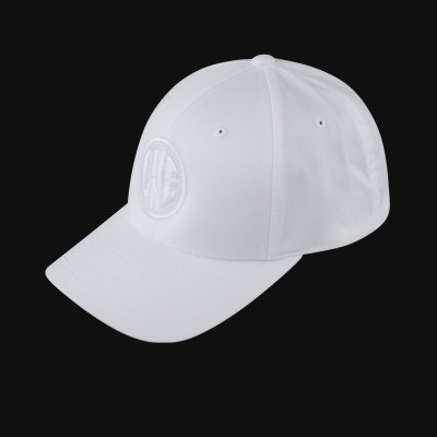 Șapcă White One
