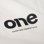 Hanorac alb cu glugă Clean Essentials - 02